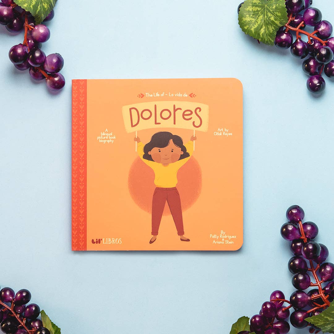 The Life of / La vida de Dolores (Bilingual English and Spanish)