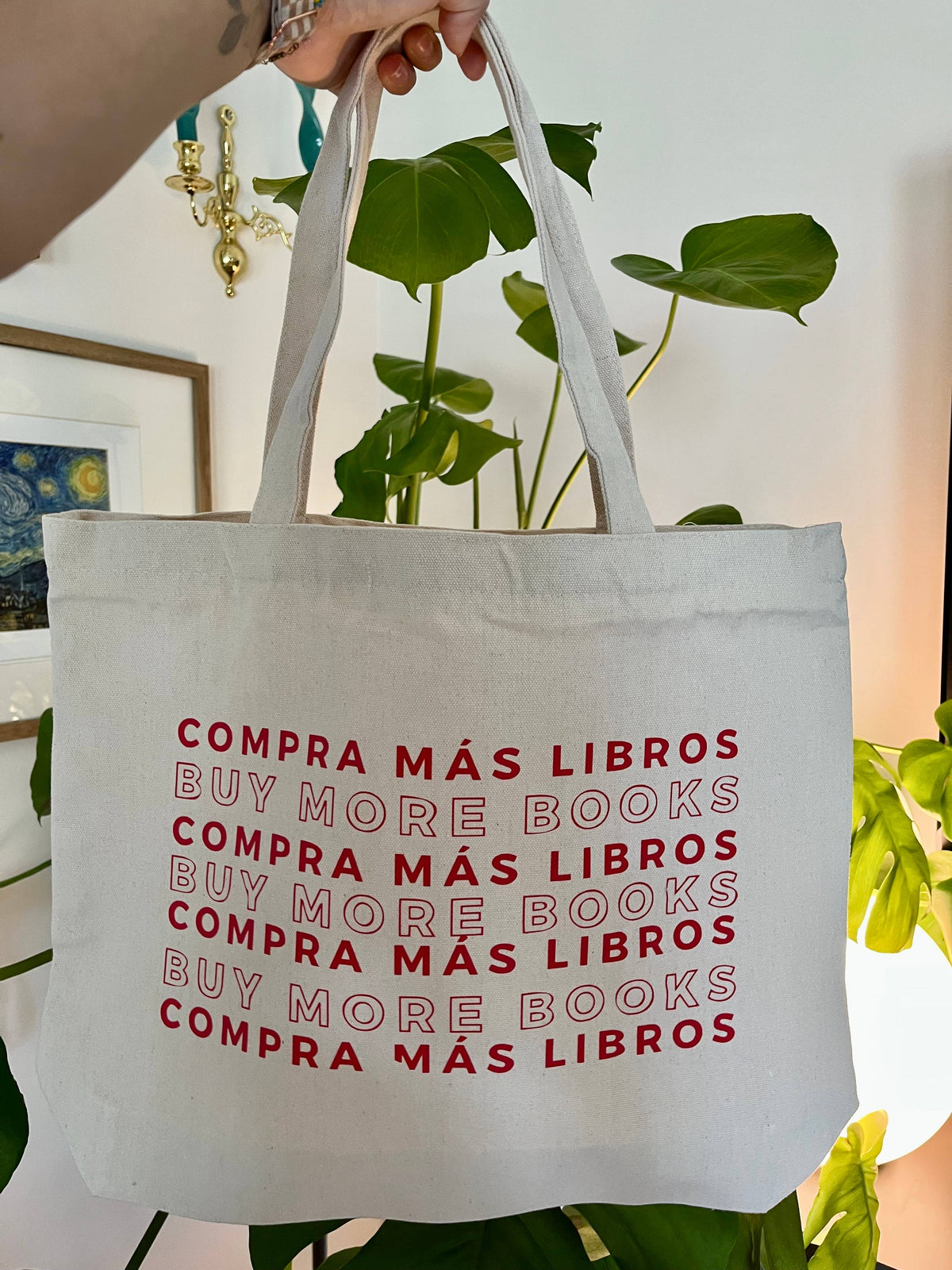 "Buy more books” zipper tote bag 